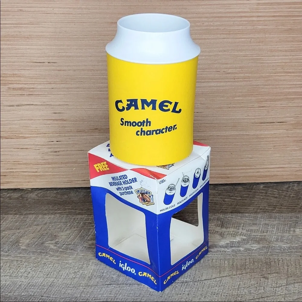 Camel Cigarette Igloo Beer Insulated Can Koozie Holder 1989 Promo Advertising